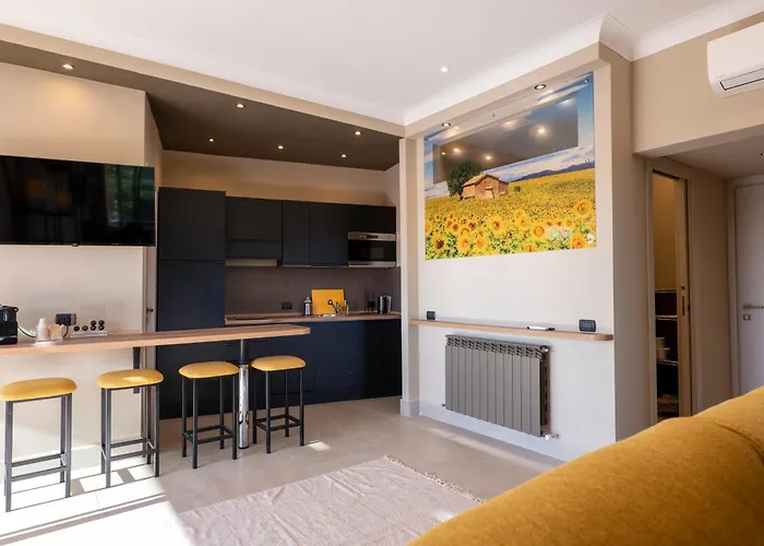Domus Aurelia Luxury Apartment *